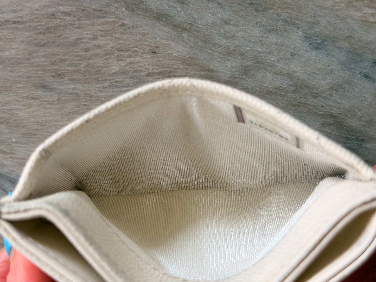 CHANEL White Classic Card Holder In Grained Calfskin