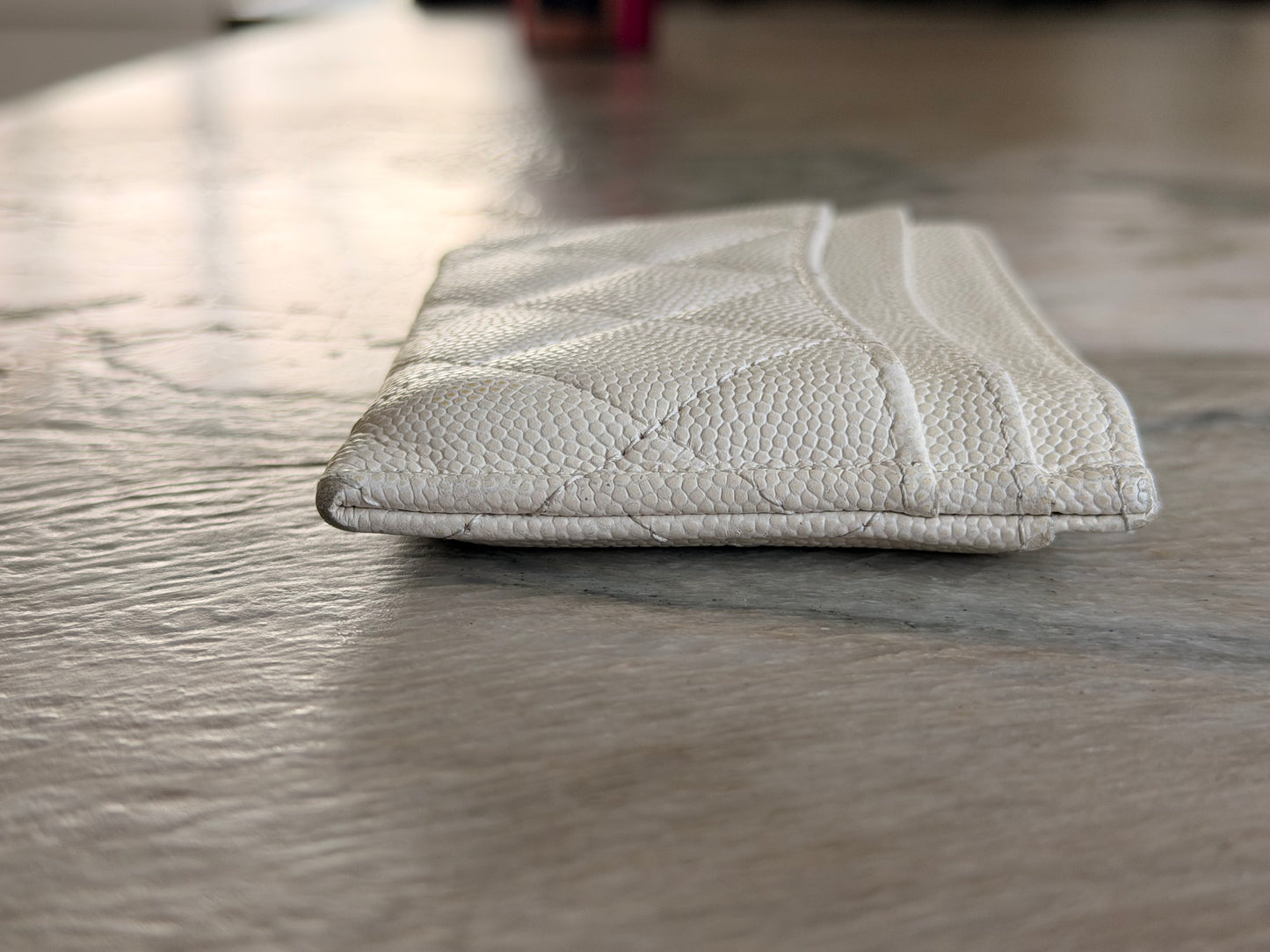 CHANEL White Classic Card Holder In Grained Calfskin