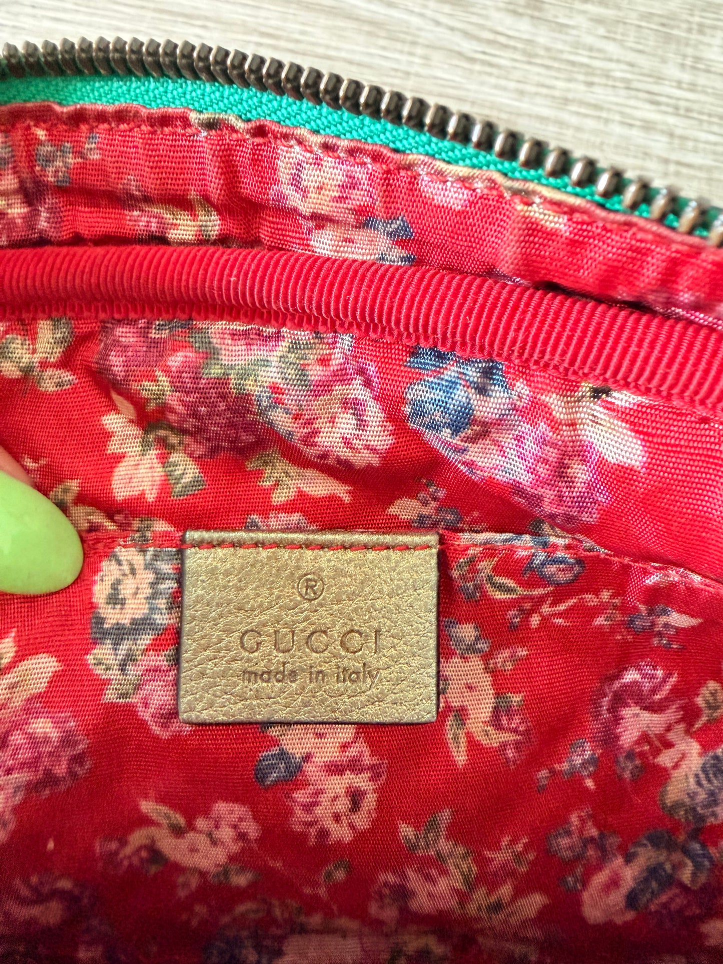 Gucci Green x Red x Gold Laminated Trapuntata Leather Braided Crossbody Bag