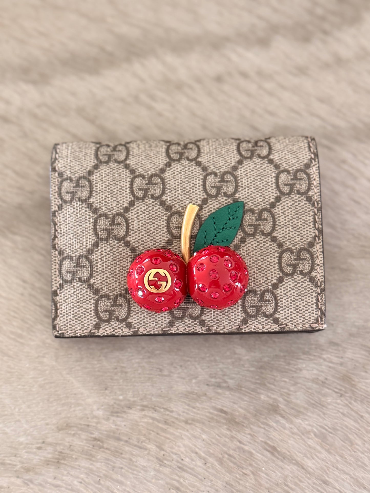 Gucci GG Supreme Cherry Continental Wallet