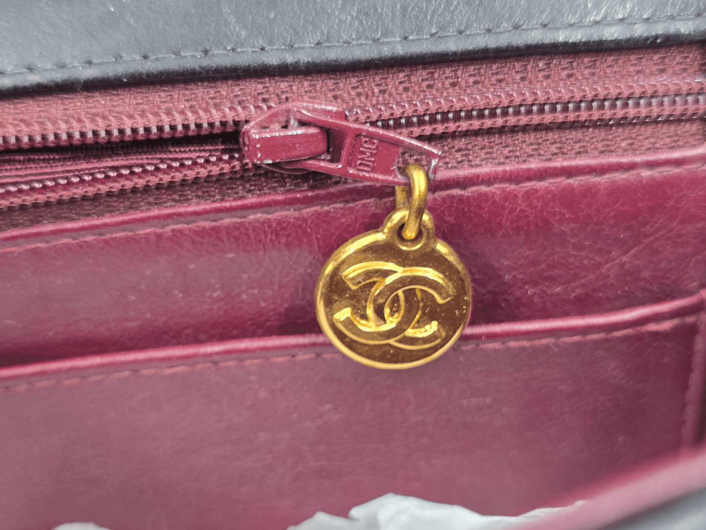Vintage Chanel Classic Flap Black Quilted Leather Flap Bag – Vintage Gold CC Turn Lock