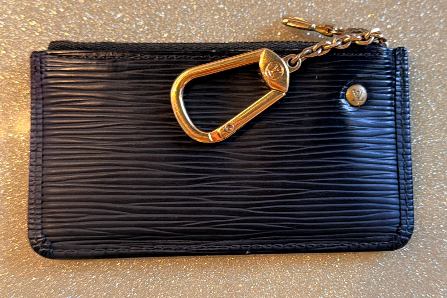 Louis Vuitton Black Epi Leather Key Pouch (Cles)