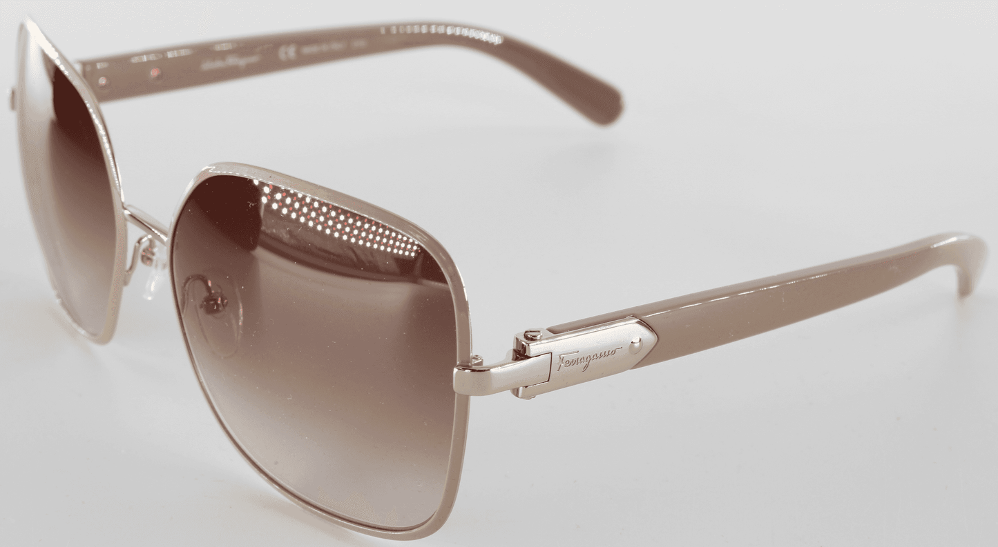Salvatore Ferragamo Gradient Square Sunglasses – SF150S (Full Set)